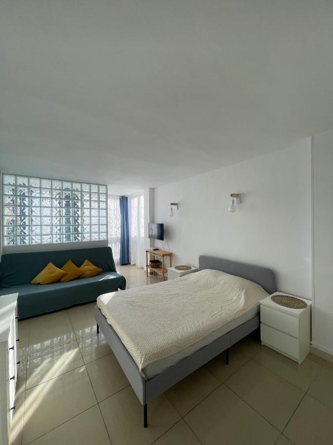 Studio Eldorado Arona  Exteriér fotografie